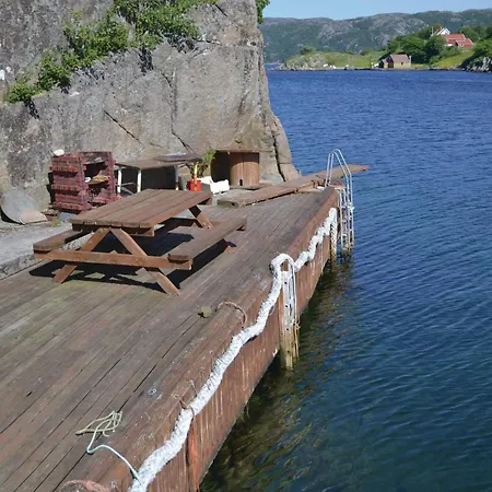 Front In Lyngdal With Wifi *